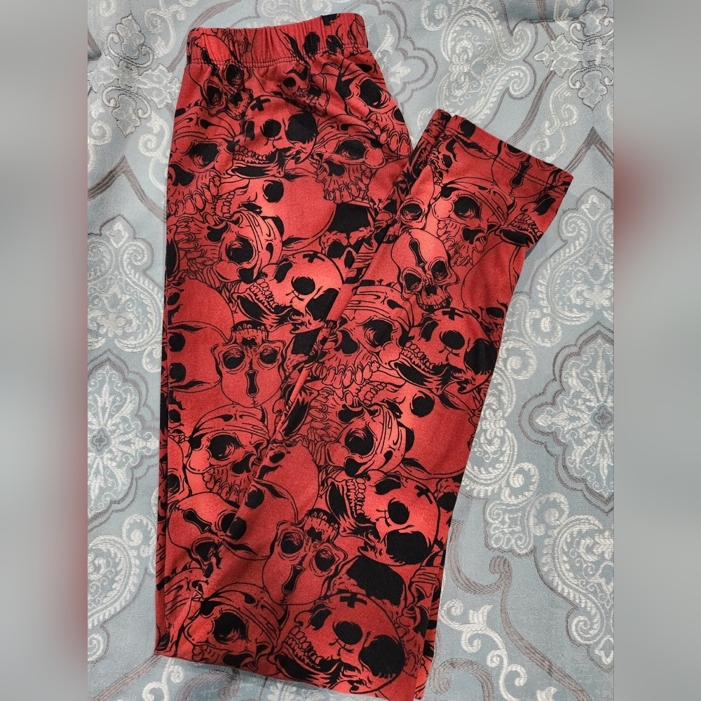 Eevee One Size Skull print legging